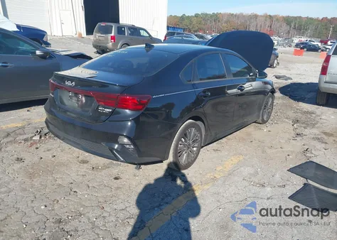 2024 Kia Forte Gt-Line z USA, uszkodzony, nr VIN 3KPF54AD3RE721731